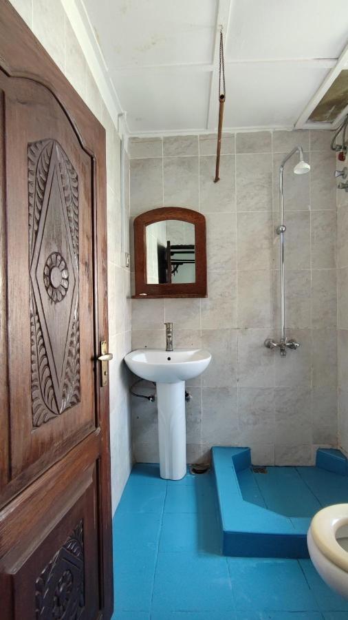 Warere Town House By Zanzibar Gem Exterior photo